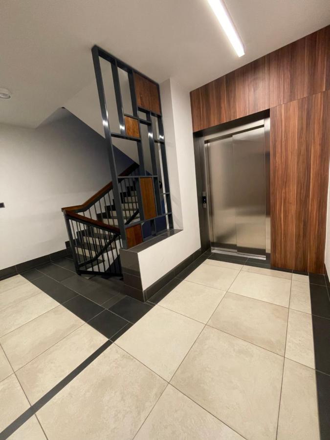 Apartamenty Warszawa Centrum Wlodarzewska 30 ภายนอก รูปภาพ