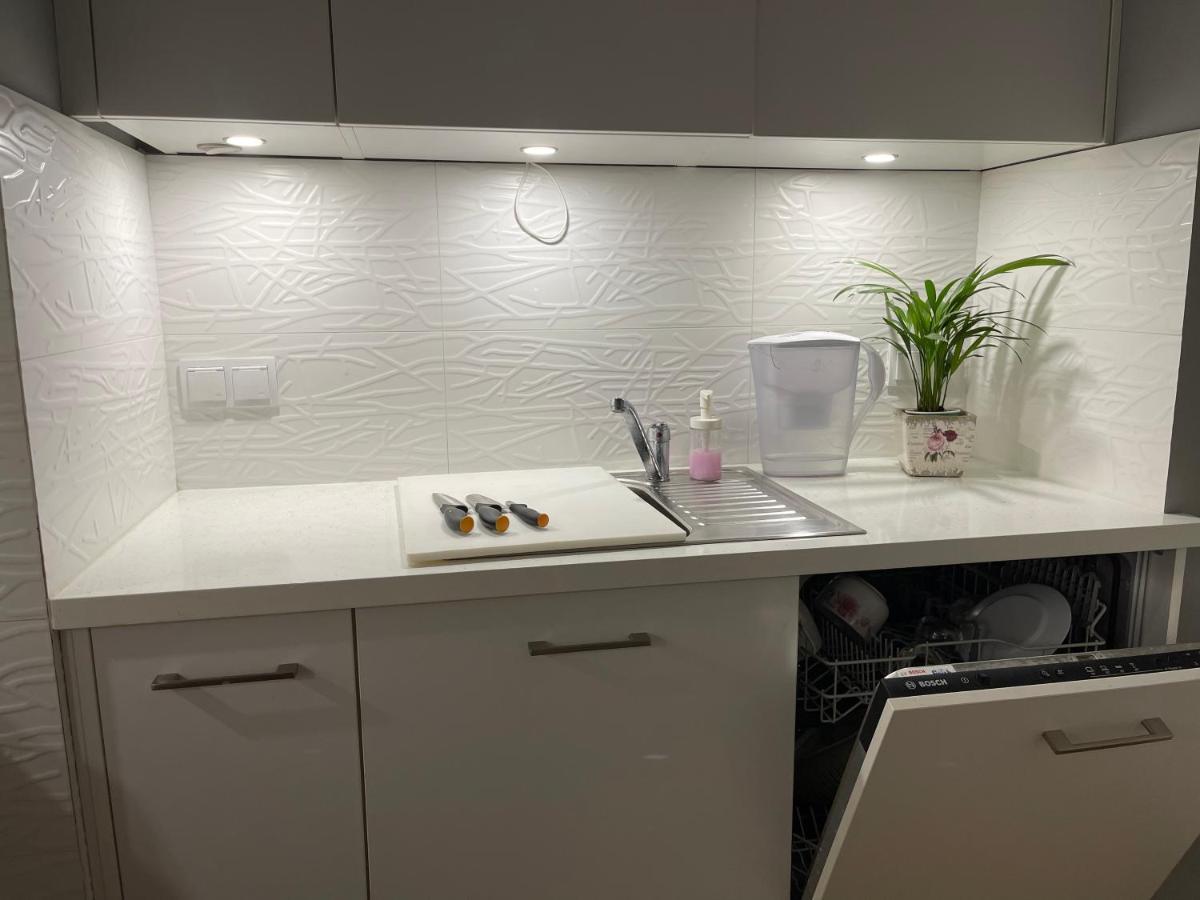 Apartamenty Warszawa Centrum Wlodarzewska 30 ภายนอก รูปภาพ
