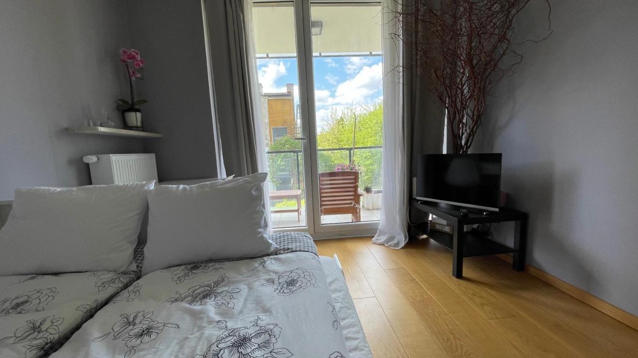 Apartamenty Warszawa Centrum Wlodarzewska 30 ภายนอก รูปภาพ