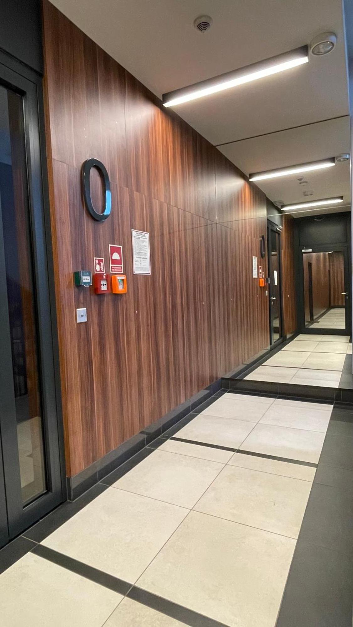 Apartamenty Warszawa Centrum Wlodarzewska 30 ภายนอก รูปภาพ