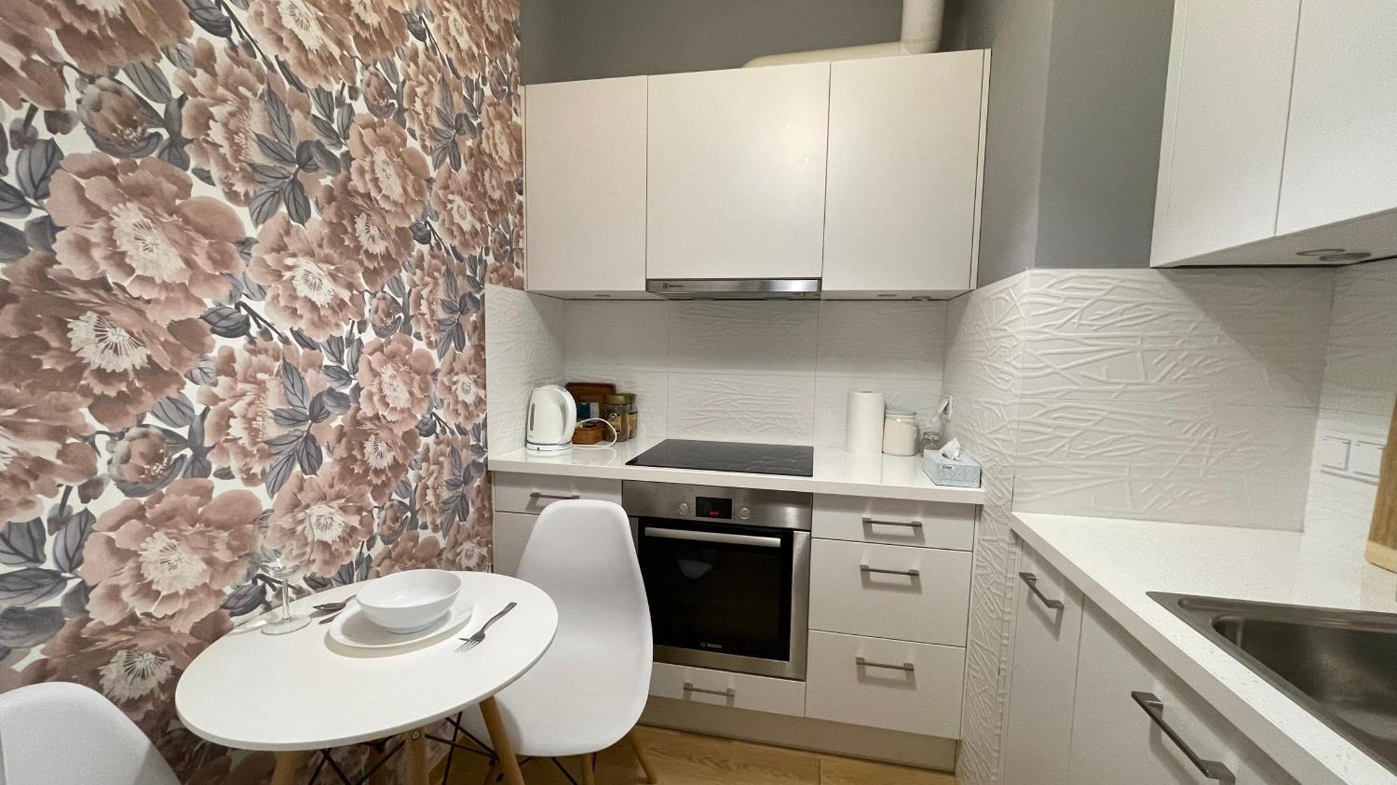 Apartamenty Warszawa Centrum Wlodarzewska 30 ภายนอก รูปภาพ